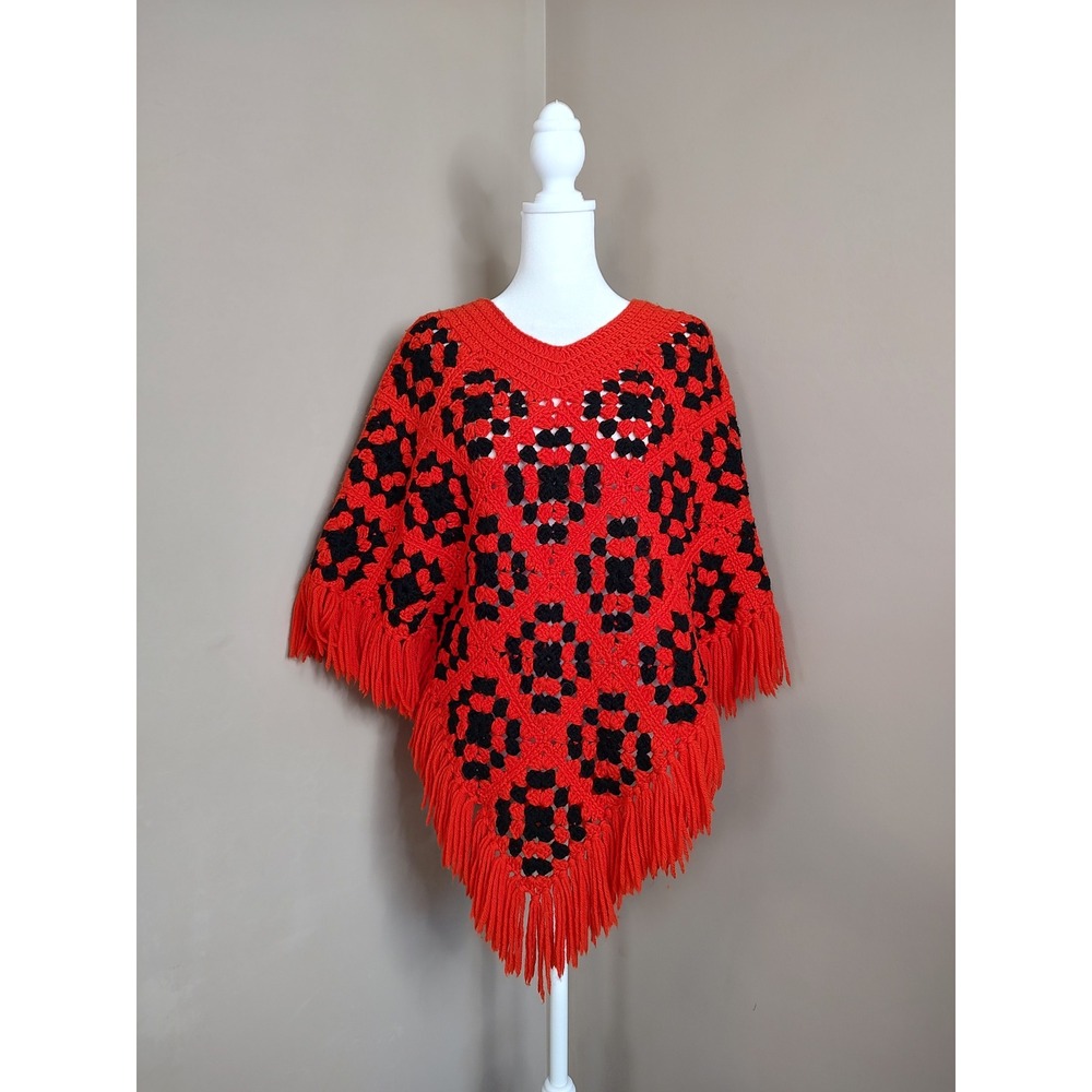 Vintage Handmade Red Black Granny Square Crochet Poncho Fringe Boho 70s Style
